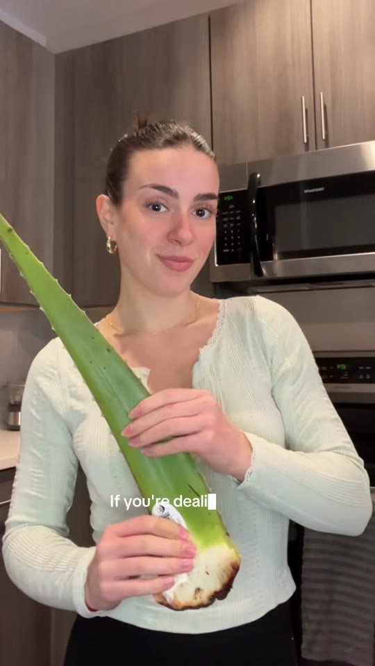 Does eating aloe vera gel actually cleanse your colon?